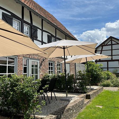 Vakantiewoningen 'Hoeve De Witte Olifant' Noorbeek Exterior photo