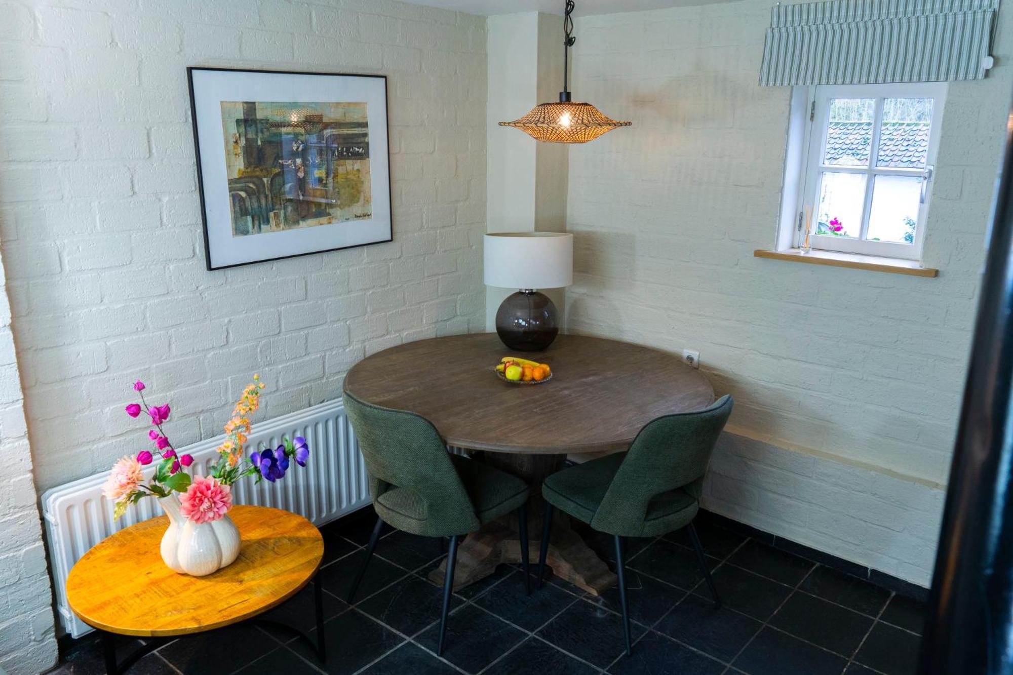 Vakantiewoningen 'Hoeve De Witte Olifant' Noorbeek Exterior photo