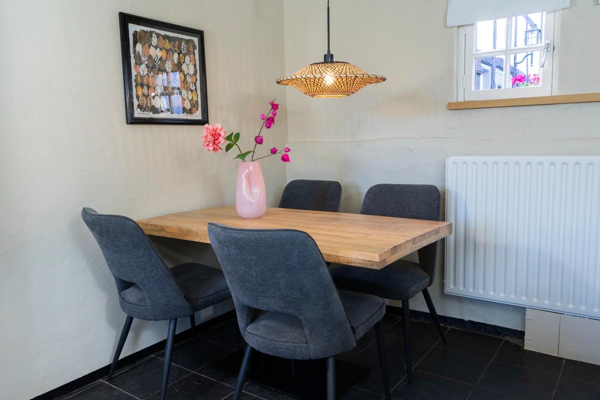 Vakantiewoningen 'Hoeve De Witte Olifant' Noorbeek Exterior photo